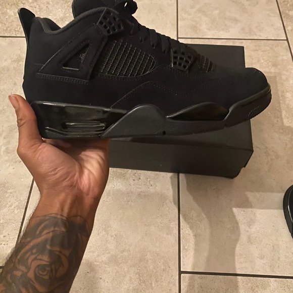 BRAND NEW Size 10 - Jordan 4 Retro Black Cat 100% Authentic main image 7